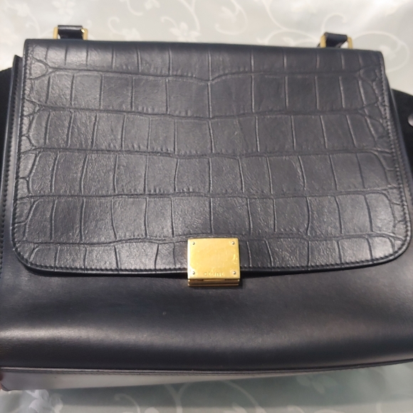 Celine Croc Embossed Medium Trapeze - Picture 4 of 16